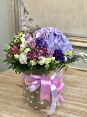 Шляпная коробка № 12