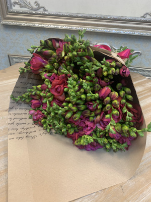 Букет фрезий № 2